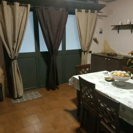 Rustico Laura