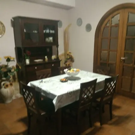 Rustico Laura